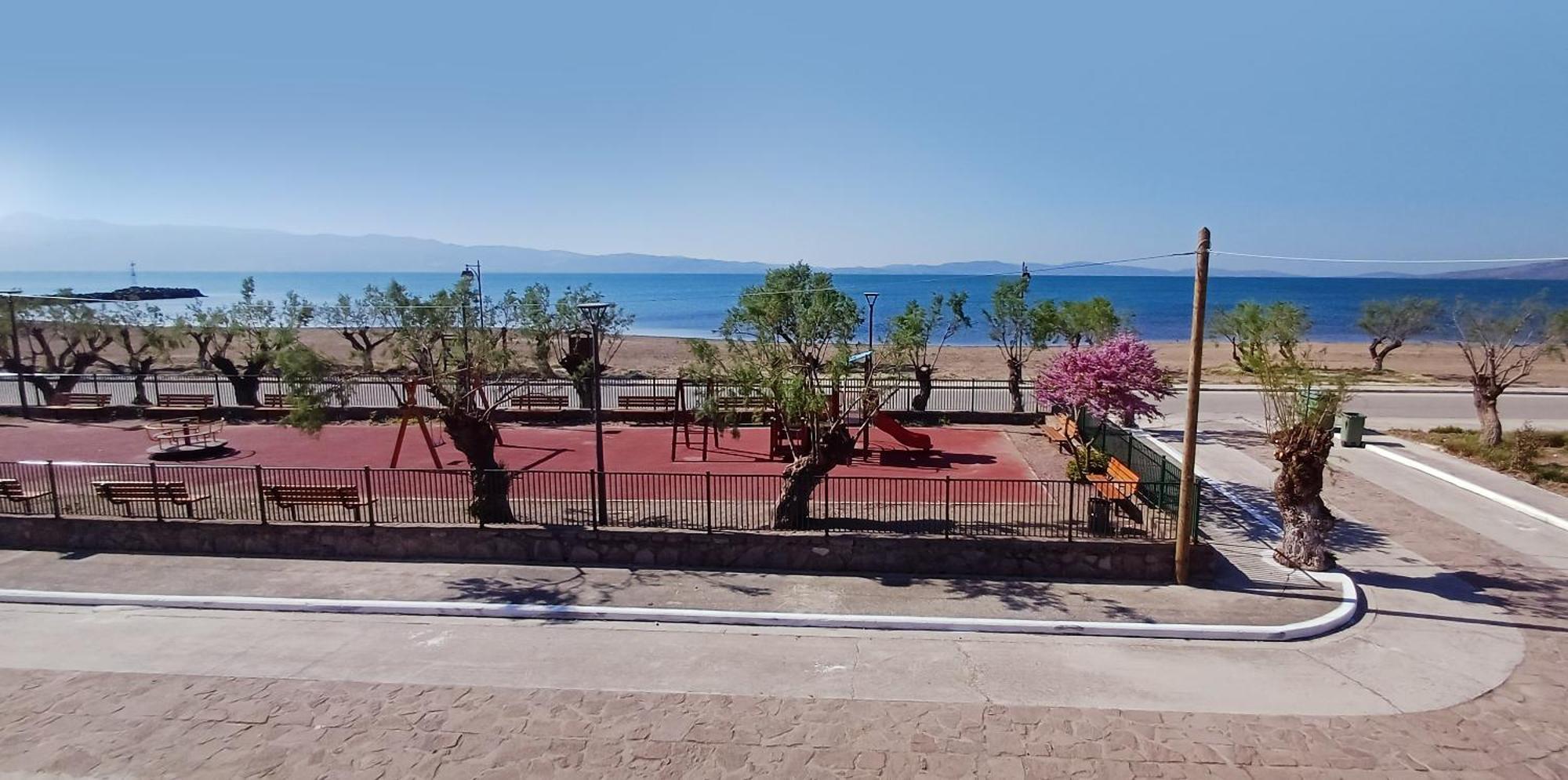 Arisvi All Seasons Hotel Skala Kallonis Bagian luar foto